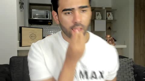 bradleymartin7 online show from 01/24/25, 01:13