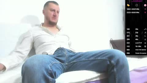 Call me Alex online show from 04/11/26, 05:56