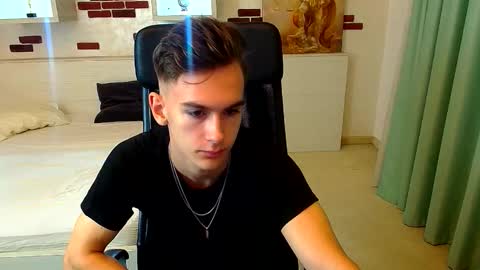 BradyFlint online show from 10/18/25, 04:15