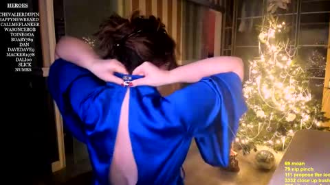 Snapshot of braingirl chatting on 01/12/25, 06:16 I see you X-twitter its braingirl online show from 01/12/25, 06:16