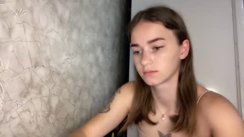 Snapshot of bralkissy chatting on 08/06/26, 05:15 Kate online show from 08/06/26, 05:15