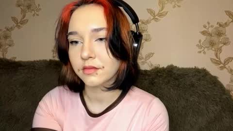 Emily online show from 02/05/26, 05:17