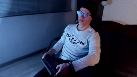 brandon_starkk online show from 02/10/26, 11:36