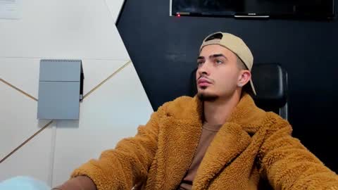 BrandonTateX online show from 12/18/25, 07:25