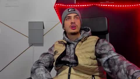 BrandonTateX online show from 02/10/26, 05:33