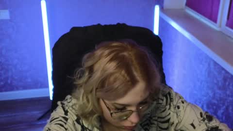 Snapshot of brandy__stars chatting on 01/15/25, 02:49 Belle online show from 01/15/25, 02:49