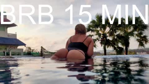 Snapshot of brandy__stars chatting on 02/03/25, 06:02 Belle online show from 02/03/25, 06:02