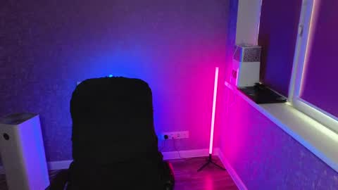 Snapshot of brandy__stars chatting on 02/22/25, 04:18 Belle online show from 02/22/25, 04:18