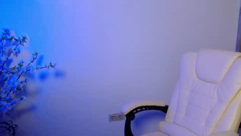 Snapshot of brandy_gem chatting on 08/10/26, 07:23 Brandy Gem online show from 08/10/26, 07:23