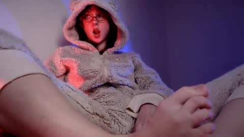 Aurorabut ur dad just calls me Rory online show from 12/04/25, 08:28