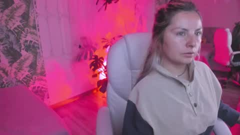 Snapshot of brandy_sweet_ chatting on 10/08/25, 11:30 BRANDY online show from 10/08/25, 11:30