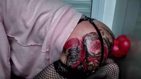 deepxx33 online show from 02/13/26, 08:38