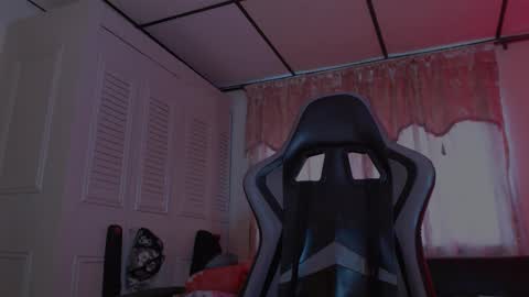 brasi_ online show from 11/14/25, 06:28