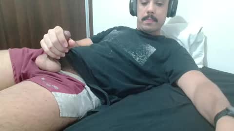 brasilianonca online show from 05/01/26, 07:35