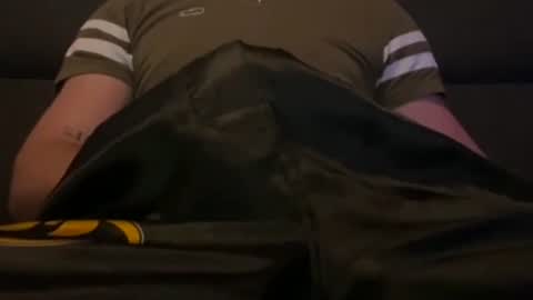 wanna play online show from 02/12/26, 04:07