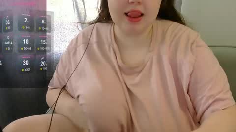 Snapshot of brattyprincess_emma chatting on 06/04/26, 09:04 Emma online show from 06/04/26, 09:04