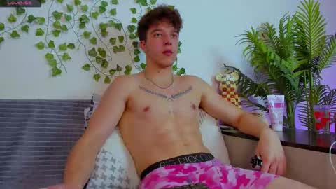 Johny Bravo online show from 10/12/25, 12:59