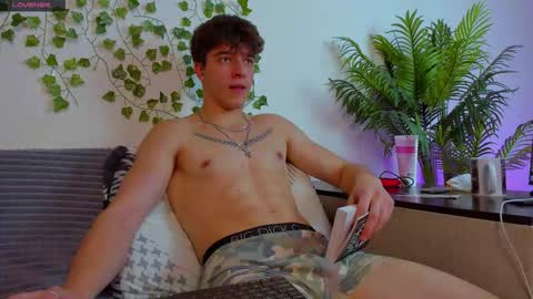 Johny Bravo online show from 10/20/25, 02:06