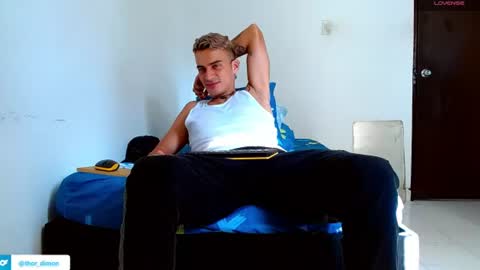 Snapshot of bray_hotboy chatting on 07/27/26, 01:51 Bray Hotboy online show from 07/27/26, 01:51