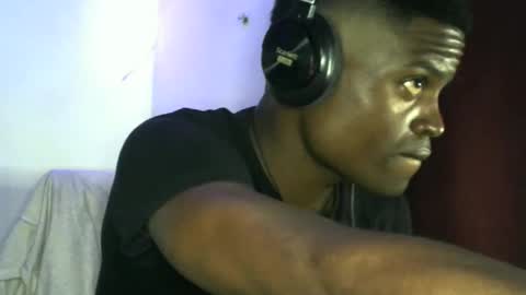 Snapshot of brayan1111x chatting on 11/07/25, 03:06 brayan1111x online show from 11/07/25, 03:06