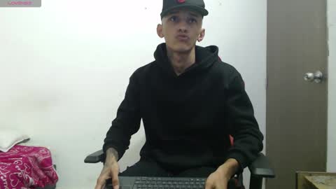 brayan_chevignon online show from 10/31/25, 09:21