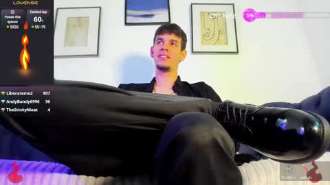 Snapshot of brayhambrown chatting on 02/09/25, 06:33 brayhambrown online show from 02/09/25, 06:33