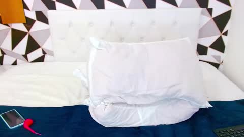 Alice online show from 12/28/24, 02:33