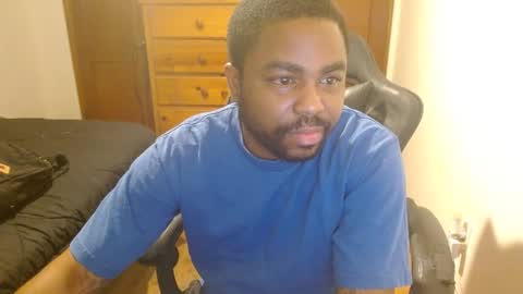 Snapshot of breadw1nnah chatting on 11/01/25, 06:04 Breadw1nnah online show from 11/01/25, 06:04