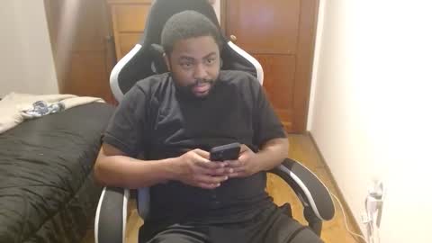 Snapshot of breadw1nnah chatting on 11/13/25, 04:44 Breadw1nnah online show from 11/13/25, 04:44