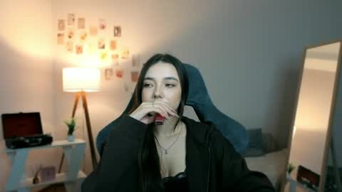 Rachel online show from 04/14/26, 07:42