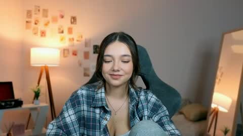 Rachel online show from 04/22/26, 07:37