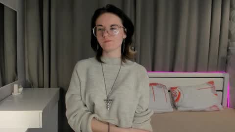 Snapshot of breanakinville chatting on 11/15/25, 07:10 Eva online show from 11/15/25, 07:10