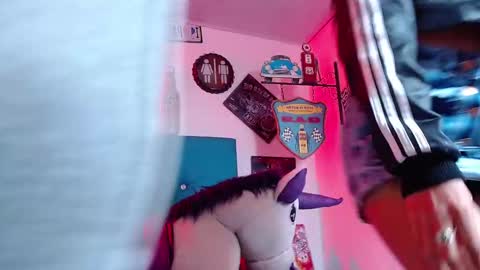 breazer__ online show from 10/30/25, 01:29