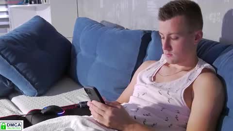 Brelland online show from 09/29/25, 08:41