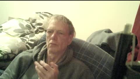 bremer64 online show from 04/05/26, 07:11