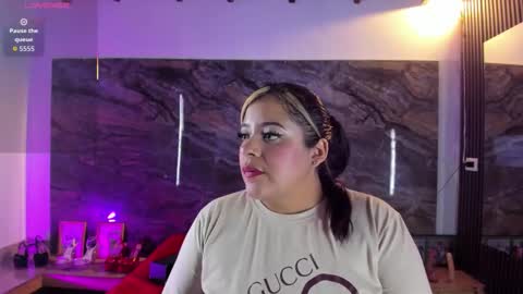 brenda_maz_ online show from 10/12/25, 11:53