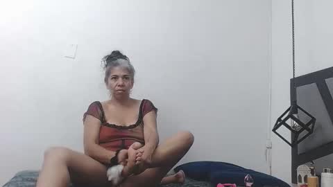 BRENDA VELASQUEZ online show from 04/04/26, 05:21