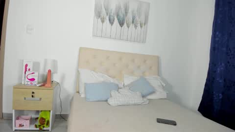 Snapshot of brenda_x_x chatting on 09/10/25, 01:16 Brenda online show from 09/10/25, 01:16