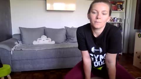 Snapshot of brendaaryas chatting on 05/15/26, 07:37 Brenda online show from 05/15/26, 07:37