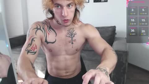 brendan__piks online show from 10/18/25, 09:43