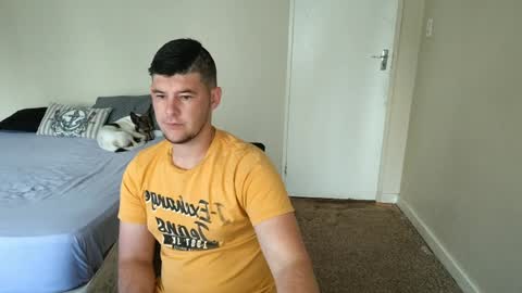 ask me lol online show from 01/10/25, 04:33