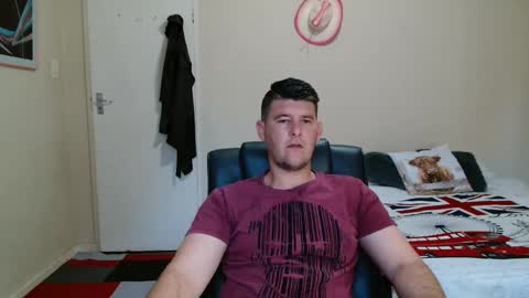 ask me lol online show from 02/15/26, 04:36