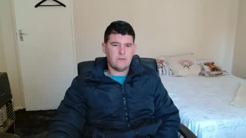 Snapshot of brendansexyboy098754 chatting on 05/21/26, 07:04 ask me lol online show from 05/21/26, 07:04