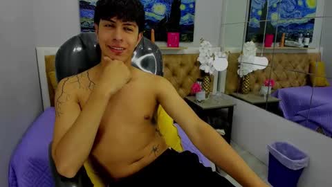 Snapshot of brent18_ chatting on 09/20/25, 01:28 Esteban online show from 09/20/25, 01:28