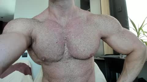 Snapshot of bretman_narcissus chatting on 04/25/26, 03:42 bretman_narcissus online show from 04/25/26, 03:42