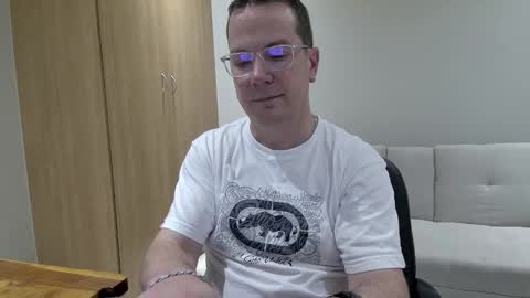 Brett online show from 11/21/25, 04:38