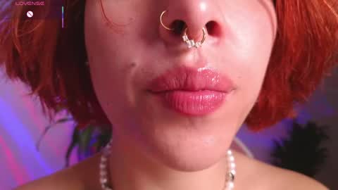 Snapshot of bri_von_dhara_ chatting on 04/30/26, 07:31 Bri online show from 04/30/26, 07:31