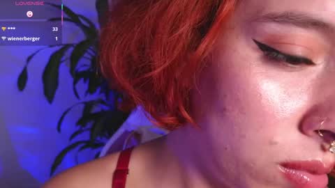 Snapshot of bri_von_dhara_ chatting on 05/08/26, 07:52 Bri online show from 05/08/26, 07:52