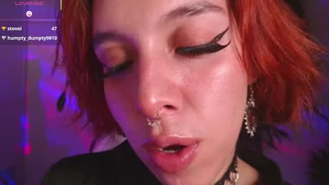 Snapshot of bri_von_dhara_ chatting on 05/14/26, 09:54 Bri online show from 05/14/26, 09:54