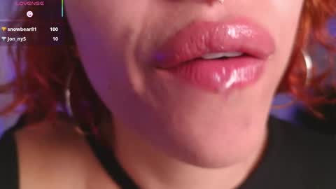 Snapshot of bri_von_dhara_ chatting on 05/21/26, 07:21 Bri online show from 05/21/26, 07:21